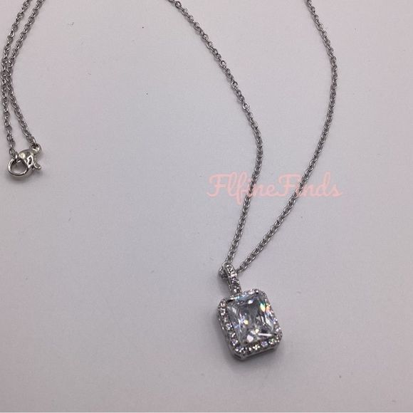 💎1.5 TWC Radiant Cut  CZ Diamond Pendant necklace💎 - Picture 11 of 16